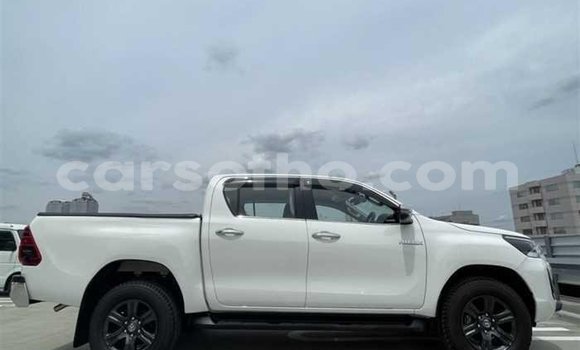 Buy Import Toyota Hilux Other Car in Maseru in Maseru Buy Import Toyota Hilux Other Car in Maseru in Maseru