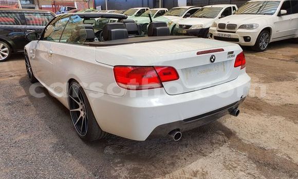 اشتري مستعمل BMW 3–Series White سيارة في Maseru في Maseru اشتري مستعمل BMW 3–Series White سيارة في Maseru في Maseru