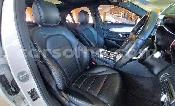 اشتري مستعمل Mercedes-Benz E–Class White سيارة في Mokhotlong في Berea اشتري مستعمل Mercedes-Benz E–Class White سيارة في Mokhotlong في Berea