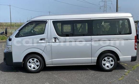 اشتري Imported Toyota Hiace Other سيارة في Maseru في Maseru اشتري Imported Toyota Hiace Other سيارة في Maseru في Maseru