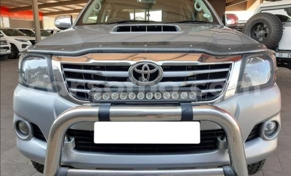 Buy Used Toyota Hilux Silver Car in Maseru in Maseru Buy Used Toyota Hilux Silver Car in Maseru in Maseru