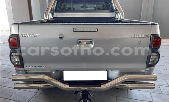 Buy Used Toyota Hilux Silver Car in Maseru in Maseru Buy Used Toyota Hilux Silver Car in Maseru in Maseru