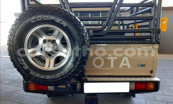 Sayi Na hannu Toyota Land Cruiser Other Mota in Butha–Buthe a Thaba-Tseka Sayi Na hannu Toyota Land Cruiser Other Mota in Butha–Buthe a Thaba-Tseka