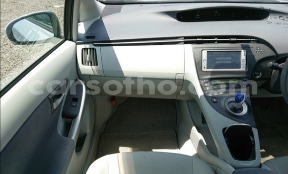 Acheter Occasion Voiture Toyota Prius Bleu à Import - Dubai, Maseru Acheter Occasion Voiture Toyota Prius Bleu à Import - Dubai, Maseru