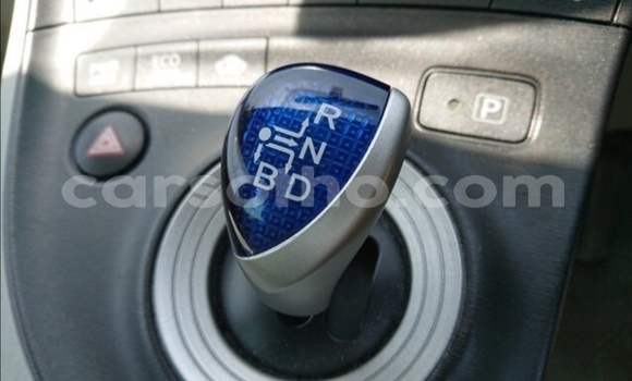 Acheter Occasion Voiture Toyota Prius Bleu à Import - Dubai, Maseru Acheter Occasion Voiture Toyota Prius Bleu à Import - Dubai, Maseru