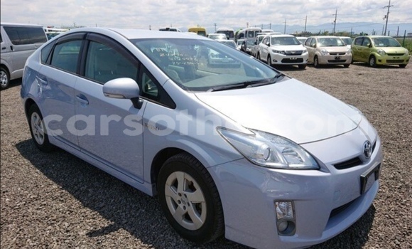 Acheter Occasion Voiture Toyota Prius Bleu à Import - Dubai, Maseru Acheter Occasion Voiture Toyota Prius Bleu à Import - Dubai, Maseru