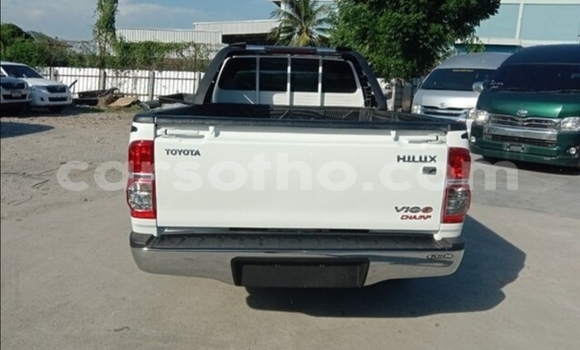Acheter Occasion Voiture Toyota Hilux Blanc à Butha–Buthe, Thaba-Tseka Acheter Occasion Voiture Toyota Hilux Blanc à Butha–Buthe, Thaba-Tseka