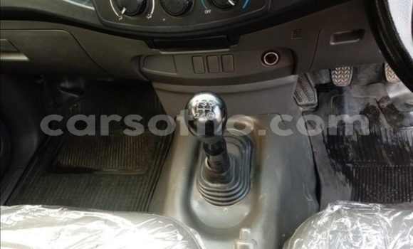 Acheter Occasion Voiture Toyota Hilux Noir à Import - Dubai, Maseru Acheter Occasion Voiture Toyota Hilux Noir à Import - Dubai, Maseru