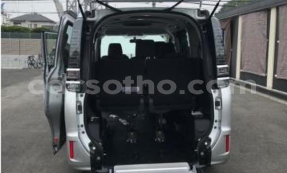Sayi Imported Toyota Voxy Other Mota in Maseru a Maseru Sayi Imported Toyota Voxy Other Mota in Maseru a Maseru