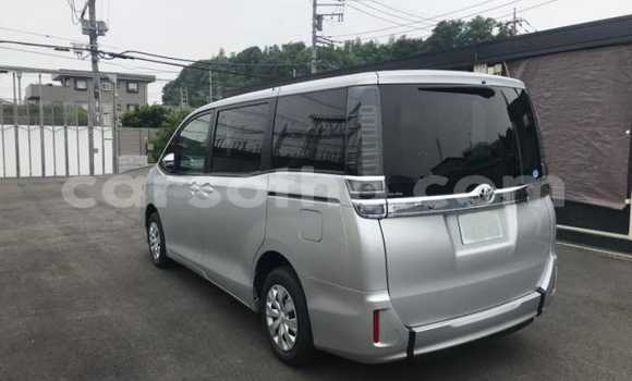 Sayi Imported Toyota Voxy Other Mota in Maseru a Maseru Sayi Imported Toyota Voxy Other Mota in Maseru a Maseru