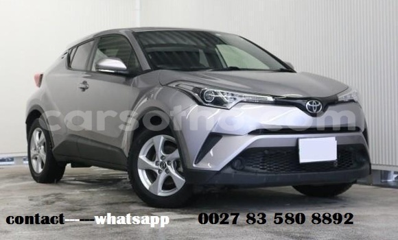 اشتري Imported Toyota C-HR Other سيارة في Maseru في Maseru اشتري Imported Toyota C-HR Other سيارة في Maseru في Maseru
