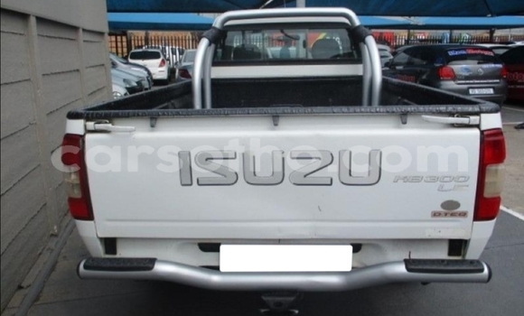 Acheter Occasion Voiture Isuzu KB Blanc à Butha–Buthe, Thaba-Tseka Acheter Occasion Voiture Isuzu KB Blanc à Butha–Buthe, Thaba-Tseka