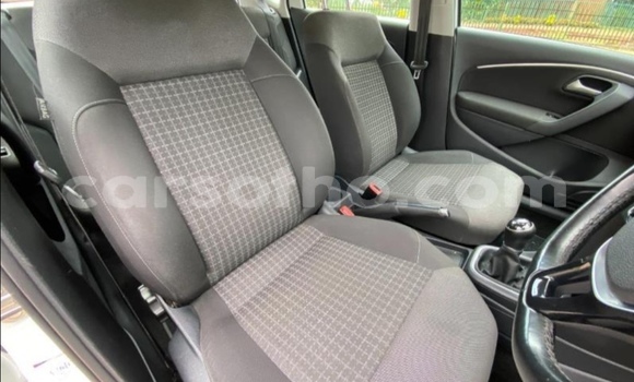 Acheter Occasion Voiture Volkswagen Polo Blanc à Butha–Buthe, Thaba-Tseka Acheter Occasion Voiture Volkswagen Polo Blanc à Butha–Buthe, Thaba-Tseka