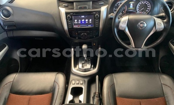 Sayi Na hannu Nissan Navara White Mota in Butha–Buthe a Thaba-Tseka Sayi Na hannu Nissan Navara White Mota in Butha–Buthe a Thaba-Tseka