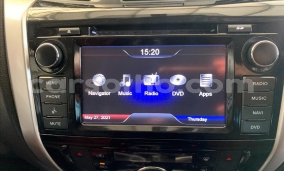 Sayi Na hannu Nissan Navara White Mota in Butha–Buthe a Thaba-Tseka Sayi Na hannu Nissan Navara White Mota in Butha–Buthe a Thaba-Tseka