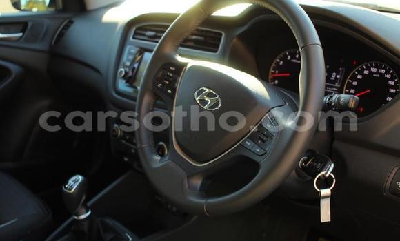اشتري مستعمل Hyundai i20 Beige سيارة في Maseru في Maseru اشتري مستعمل Hyundai i20 Beige سيارة في Maseru في Maseru