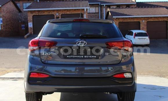 اشتري مستعمل Hyundai i20 Beige سيارة في Maseru في Maseru اشتري مستعمل Hyundai i20 Beige سيارة في Maseru في Maseru