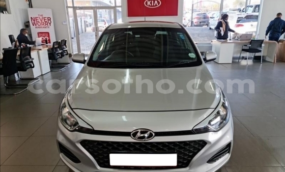 Acheter Occasion Voiture Hyundai i20 Gris à Butha–Buthe, Thaba-Tseka Acheter Occasion Voiture Hyundai i20 Gris à Butha–Buthe, Thaba-Tseka