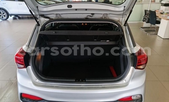 Acheter Occasion Voiture Hyundai i20 Gris à Butha–Buthe, Thaba-Tseka Acheter Occasion Voiture Hyundai i20 Gris à Butha–Buthe, Thaba-Tseka