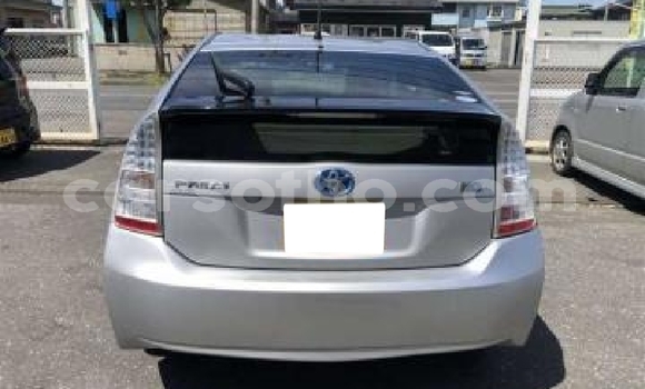 Acheter Occasion Voiture Toyota Prius Gris à Maputsoe, Leribe Acheter Occasion Voiture Toyota Prius Gris à Maputsoe, Leribe