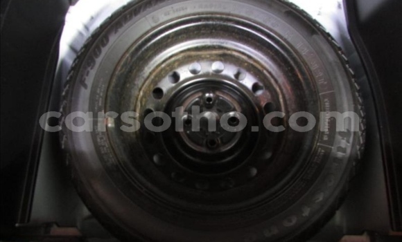 Sayi Na hannu Toyota Yaris White Mota in Butha–Buthe a Thaba-Tseka Sayi Na hannu Toyota Yaris White Mota in Butha–Buthe a Thaba-Tseka