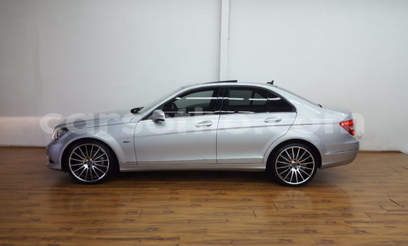 Buy Used Mercedes-Benz C180 coupe Silver Car in Maseru in Maseru Buy Used Mercedes-Benz C180 coupe Silver Car in Maseru in Maseru