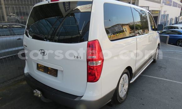 اشتري مستعمل Hyundai H1 White سيارة في Mafeteng في Mafeteng اشتري مستعمل Hyundai H1 White سيارة في Mafeteng في Mafeteng