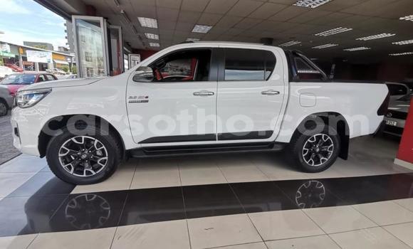 اشتري مستعمل Toyota Hilux White سيارة في Maseru في Maseru اشتري مستعمل Toyota Hilux White سيارة في Maseru في Maseru
