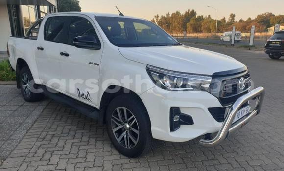 اشتري مستعمل Toyota Hilux White سيارة في Maputsoe في Leribe اشتري مستعمل Toyota Hilux White سيارة في Maputsoe في Leribe
