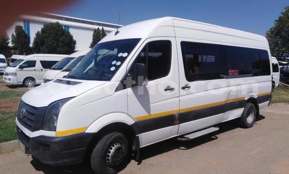 Buy Used Volkswagen Quantum White Car in Maseru in Maseru Buy Used Volkswagen Quantum White Car in Maseru in Maseru