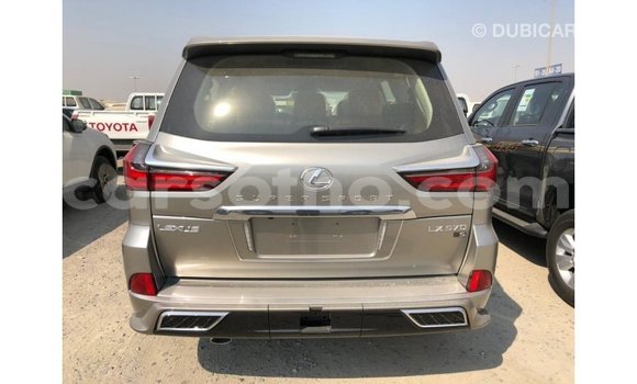 اشتري Imported Lexus LX Other سيارة في Import - Dubai في Maseru اشتري Imported Lexus LX Other سيارة في Import - Dubai في Maseru