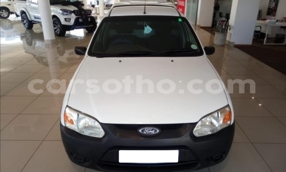 Sayi Na hannu Ford Pickup White Mota in Butha–Buthe a Thaba-Tseka Sayi Na hannu Ford Pickup White Mota in Butha–Buthe a Thaba-Tseka