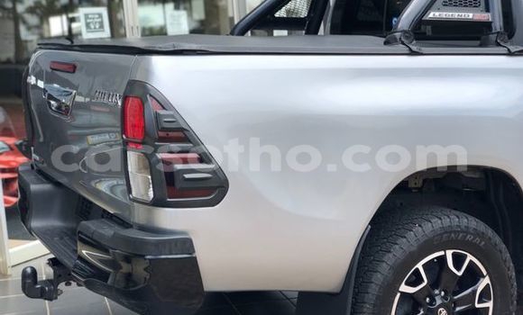 Buy Used Toyota Hilux Silver Car in Maseru in Maseru Buy Used Toyota Hilux Silver Car in Maseru in Maseru