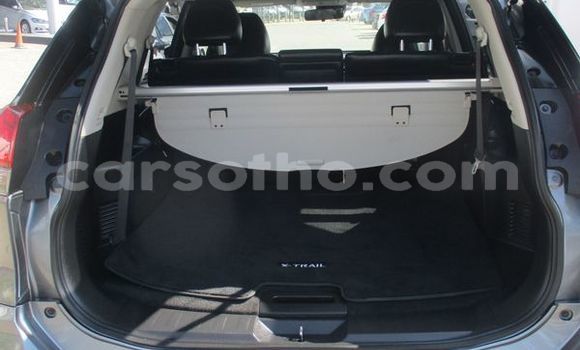 Buy Used Nissan X–Trail Silver Car in Maputsoe in Leribe Buy Used Nissan X–Trail Silver Car in Maputsoe in Leribe