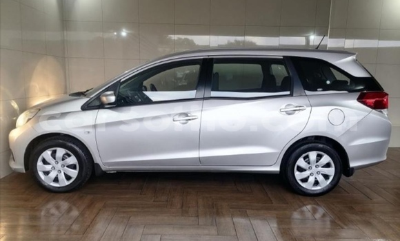 Acheter Occasion Voiture Honda Mobilio Gris à Maseru, Maseru Acheter Occasion Voiture Honda Mobilio Gris à Maseru, Maseru
