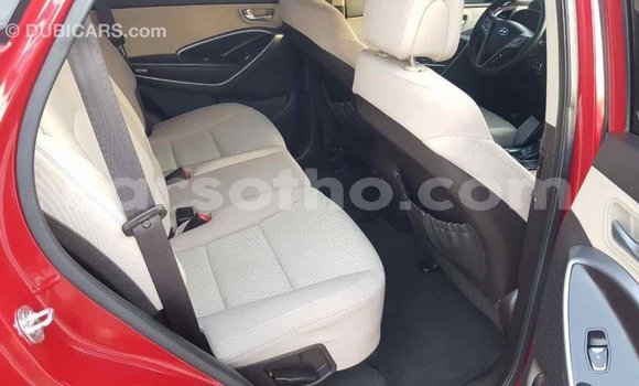 Sayi Imported Hyundai Santa Fe Red Mota in Import - Dubai a Maseru Sayi Imported Hyundai Santa Fe Red Mota in Import - Dubai a Maseru