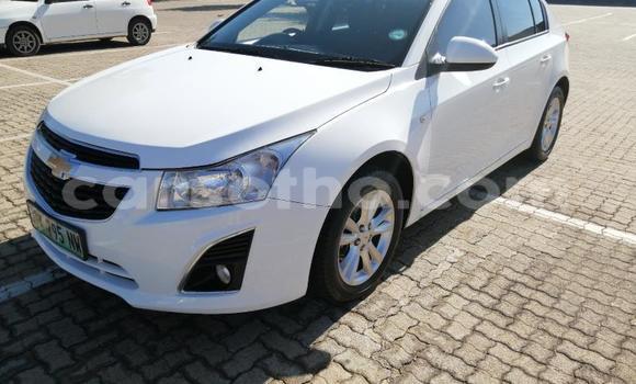Buy Used Chevrolet Cruze White Car in Maseru in Maseru Buy Used Chevrolet Cruze White Car in Maseru in Maseru