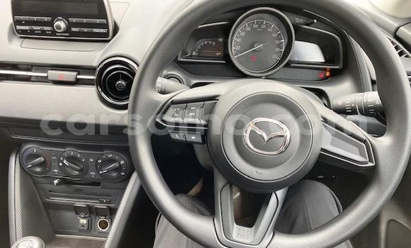 Sayi Na hannu Mazda Mazda 2 Silver Mota in Maseru a Maseru Sayi Na hannu Mazda Mazda 2 Silver Mota in Maseru a Maseru