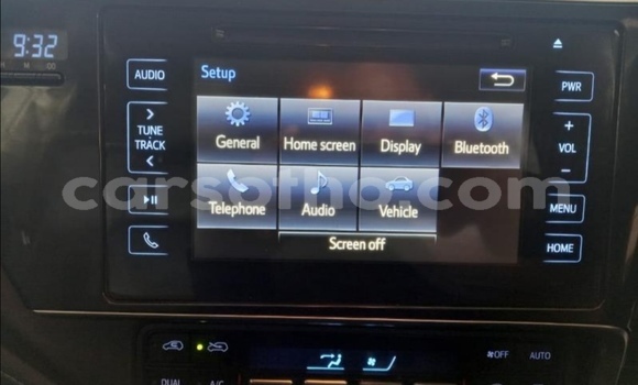 اشتري مستعمل Toyota Auris Red سيارة في Maseru في Maseru اشتري مستعمل Toyota Auris Red سيارة في Maseru في Maseru