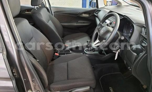 Sayi Na hannu Honda Jazz White Mota in Maputsoa a Leribe Sayi Na hannu Honda Jazz White Mota in Maputsoa a Leribe