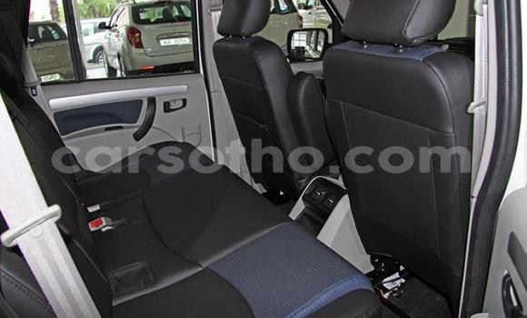 Acheter Occasion Voiture Mahindra Scorpio Blanc à Maputsoa, Leribe Acheter Occasion Voiture Mahindra Scorpio Blanc à Maputsoa, Leribe