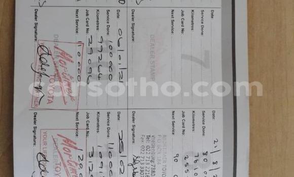 Acheter Occasion Voiture Toyota Hiace Blanc à Maputsoa, Leribe Acheter Occasion Voiture Toyota Hiace Blanc à Maputsoa, Leribe