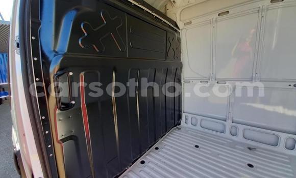 Acheter Occasion Voiture Toyota Innova Blanc à Maputsoa, Leribe Acheter Occasion Voiture Toyota Innova Blanc à Maputsoa, Leribe