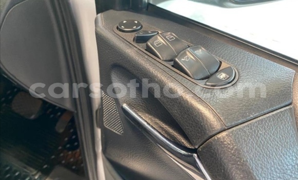 Buy Used Mercedes Viano Silver Car in Butha–Buthe in Thaba-Tseka Buy Used Mercedes Viano Silver Car in Butha–Buthe in Thaba-Tseka