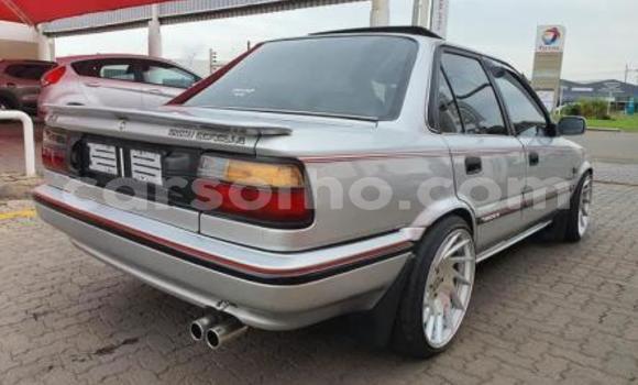 Sayi Na hannu Toyota Corolla Silver Mota in Maputsoe a Leribe Sayi Na hannu Toyota Corolla Silver Mota in Maputsoe a Leribe