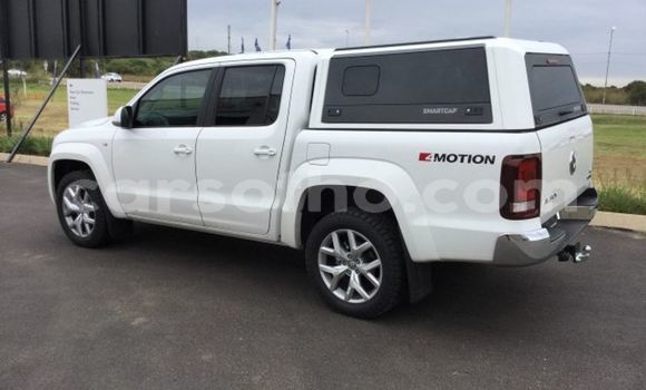 اشتري مستعمل Volkswagen Amarok White سيارة في Maseru في Maseru اشتري مستعمل Volkswagen Amarok White سيارة في Maseru في Maseru