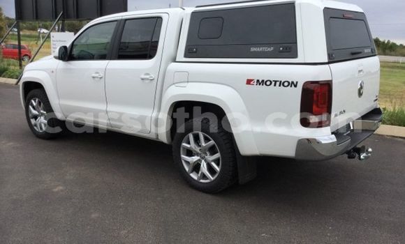 اشتري مستعمل Volkswagen Amarok White سيارة في Maseru في Maseru اشتري مستعمل Volkswagen Amarok White سيارة في Maseru في Maseru