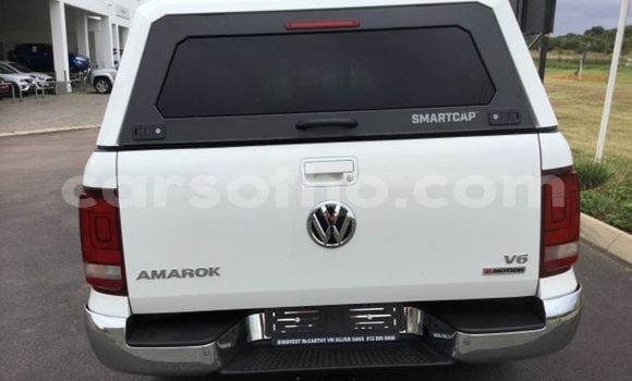 اشتري مستعمل Volkswagen Amarok White سيارة في Maseru في Maseru اشتري مستعمل Volkswagen Amarok White سيارة في Maseru في Maseru