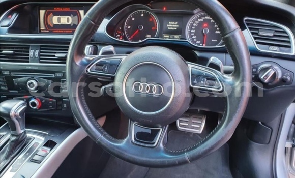 Acheter Occasion Voiture Audi A4 Gris à Butha–Buthe, Thaba-Tseka Acheter Occasion Voiture Audi A4 Gris à Butha–Buthe, Thaba-Tseka
