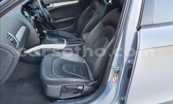 Acheter Occasion Voiture Audi A4 Gris à Butha–Buthe, Thaba-Tseka Acheter Occasion Voiture Audi A4 Gris à Butha–Buthe, Thaba-Tseka